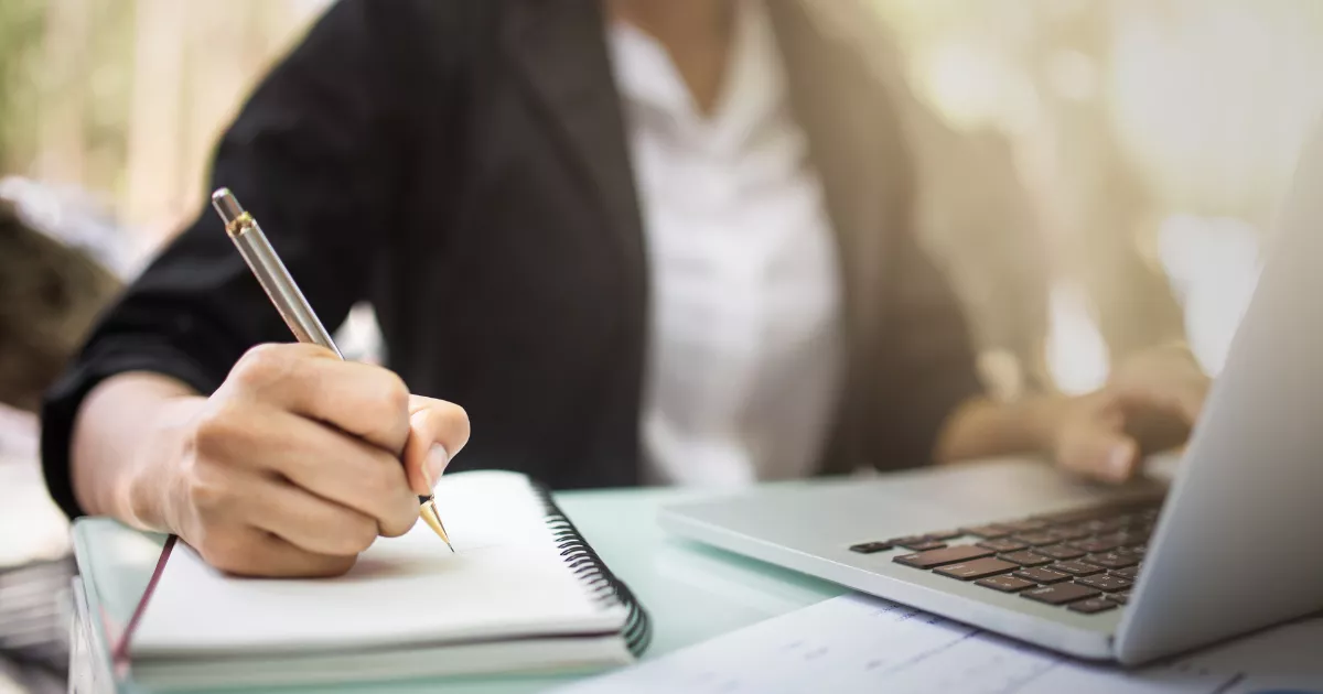 Participants collaborating during an AIM Mini MBA workshop